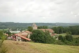 A general view of Lahonce