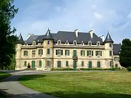 The chateau in Lamorlaye