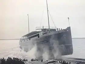 Ben-my-Chree descends the slipway