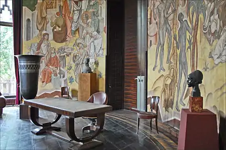 Paul Reynaud's drawing room (Africa)