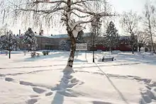 Park and primary school in Lički Osik