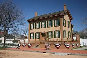 Image 47Lincoln Home National Historic Site in Springfield. The house was built for the Rev. Charles Dresser in 1839. Abraham and Mary Todd Lincoln purchased it in 1844, later adding a second story. Photo credit: Daniel Schwen (from Portal:Illinois/Selected picture)