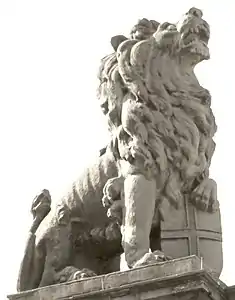 Lion on right of pediment