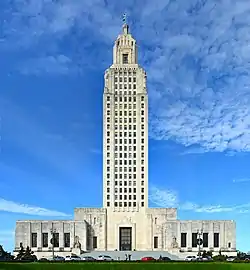 Photograph of the Louisiana State Capitol, a tall, art-deco tower.