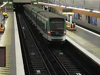 MF 2000 rolling stock on Line 8 at Porte de Charenton during its tests in 2006