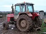 Massey Ferguson MF 698