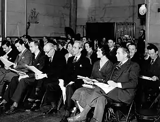 Rehearsal for The March of Time with cast including Ted de Corsia, William Pringle, William Adams, Marion Hopkinson and Ray Collins