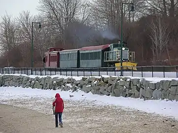 Train operating along the Eastern Promenade.