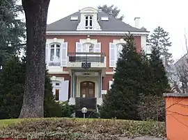 The town hall of Fontaines-sur-Saône