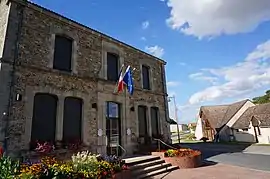 The town hall in Saint-Étienne-au-Temple