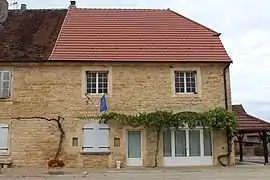 The town hall in Colonne