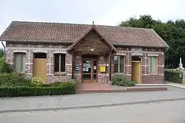 The town hall in Les Cents-Acres