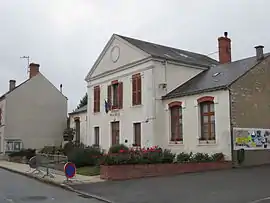 The town hall in Escrennes