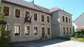 The town hall in Foncine-le-Haut