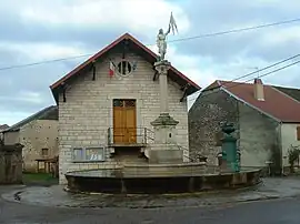 The town hall in Vantoux