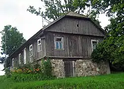 A cottage in Majewo Kościelny.