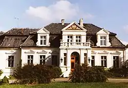 Historic manor in Manieczki