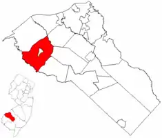 Woolwich Township highlighted in Gloucester County. Inset map: Gloucester County highlighted in New Jersey.