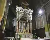 High altar inside the Église Saint-Joseph