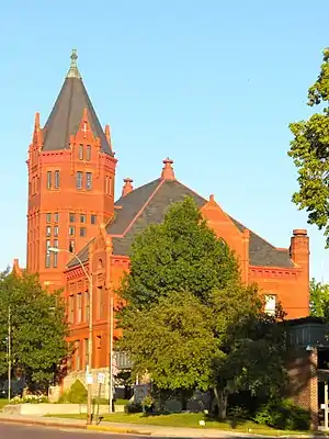 Former Marshall County Courthouse in Marysville (2010)