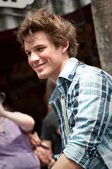 A photograph of Matt Lanter taken in 2009.