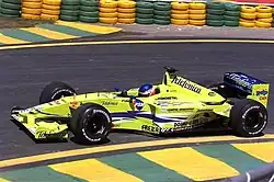 Gastón Mazzacane racing for Minardi at the 2000 season.