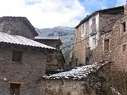 Mencui village