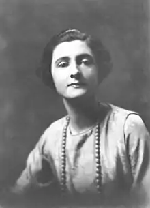 Mercedes de Acosta (1919 or 1920)