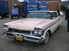 1957 Turnpike Cruiser 4-door hardtop