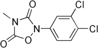 Skeletal formula of methazole