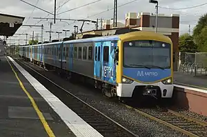 Werribee bound Siemens train arriving into Platform 2 in April 2013