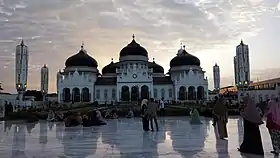 Image 48Baiturrahman Mosque in Aceh, a most popular and fine example of Islamic art and architecture in Indonesia (from Tourism in Indonesia)