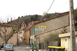 The main road in the village of Mézel