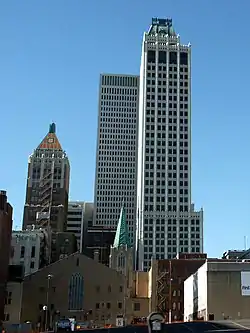 401 South Bostonoriginal 20-story building expanded in 1984 to present height