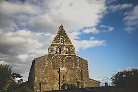 Church of Saint-Michel, in the centre of Mondavezan