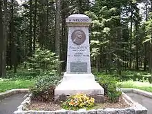 Monument to Paul de Vivie at the summit of the Col de la République