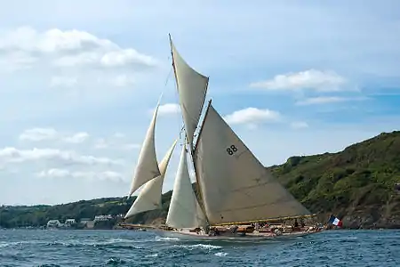 Moonbeam III during the Brest 2008 maritime festival.