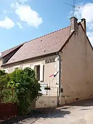 The town hall in Mouffy