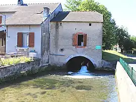 View of the Moulin d 'Aurensan