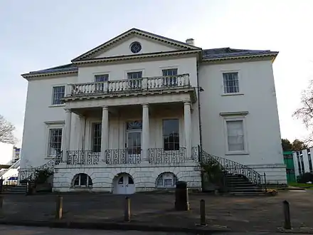 Mount Clare, Roehampton