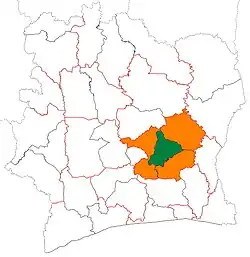 Location of N'Zi Region (green) in Ivory Coast and in Lacs District