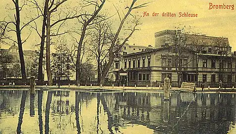 View of Nr.2 (left) and Nr.4 (right) from a postcard ca 1905