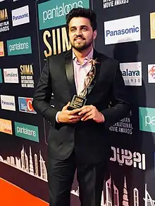 Nakul at SIIMA awards, 2018