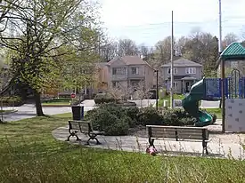 Nesbitt Park and adjacent homes in the western section