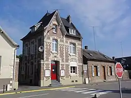 The town hall of Neuvillette