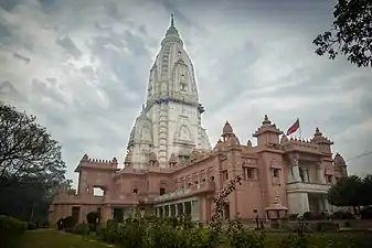 Shri Vishwanath Mandir has the tallest temple tower in the world.