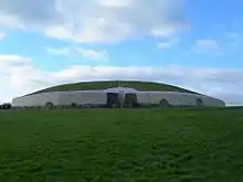 Image 33Newgrange, built c. 3200 BC, is an Irish passage tomb located at Brú na Bóinne. (from History of Ireland)