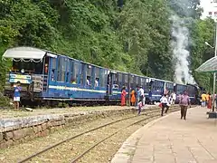 Hillgrove railway station