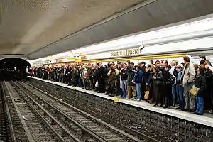 Line 9 on a strike day in 2007.