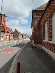 A road in Noyelles-sous-Bellonne